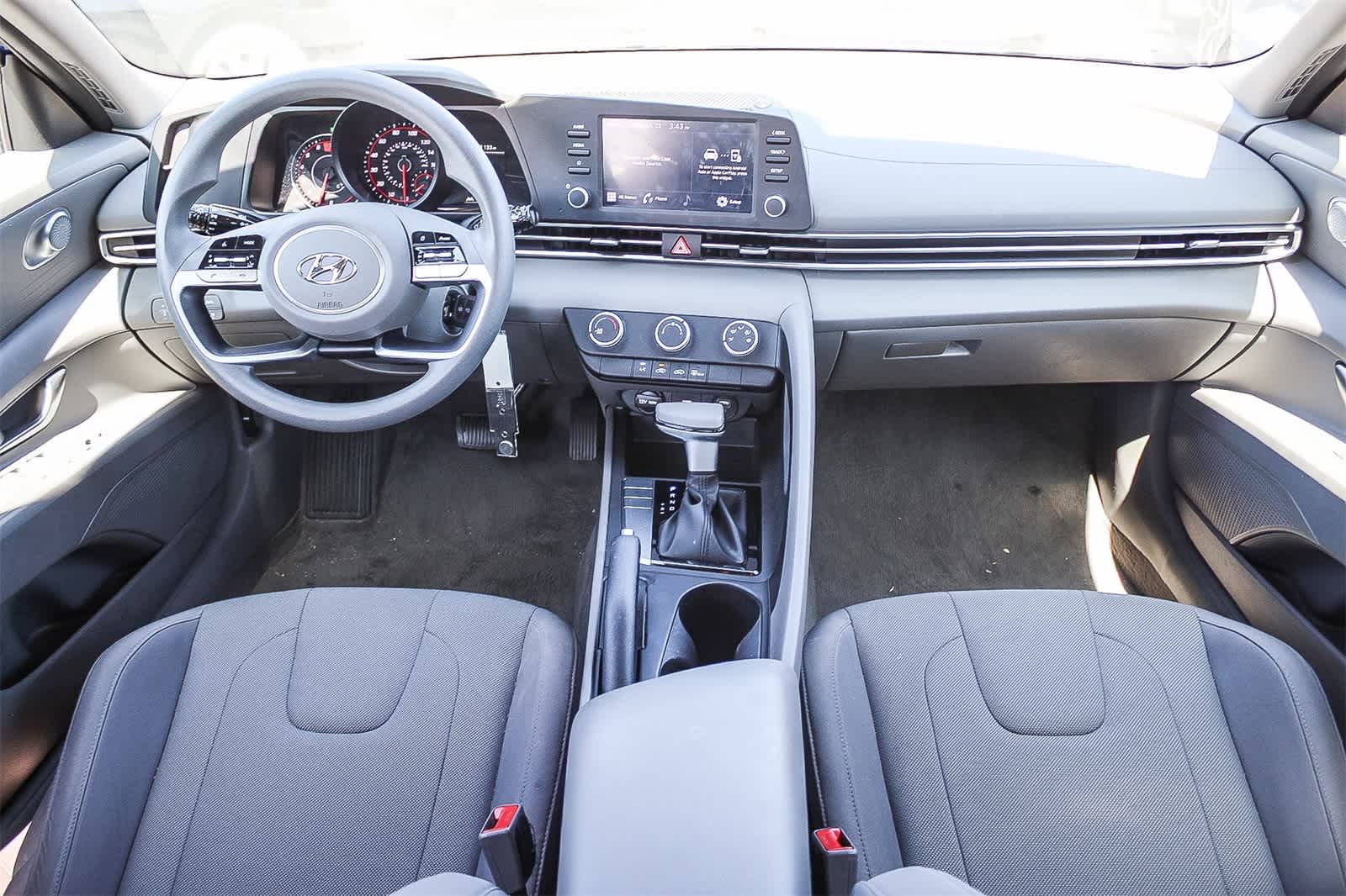 Thumbnail: 2023 Hyundai Elantra - 14