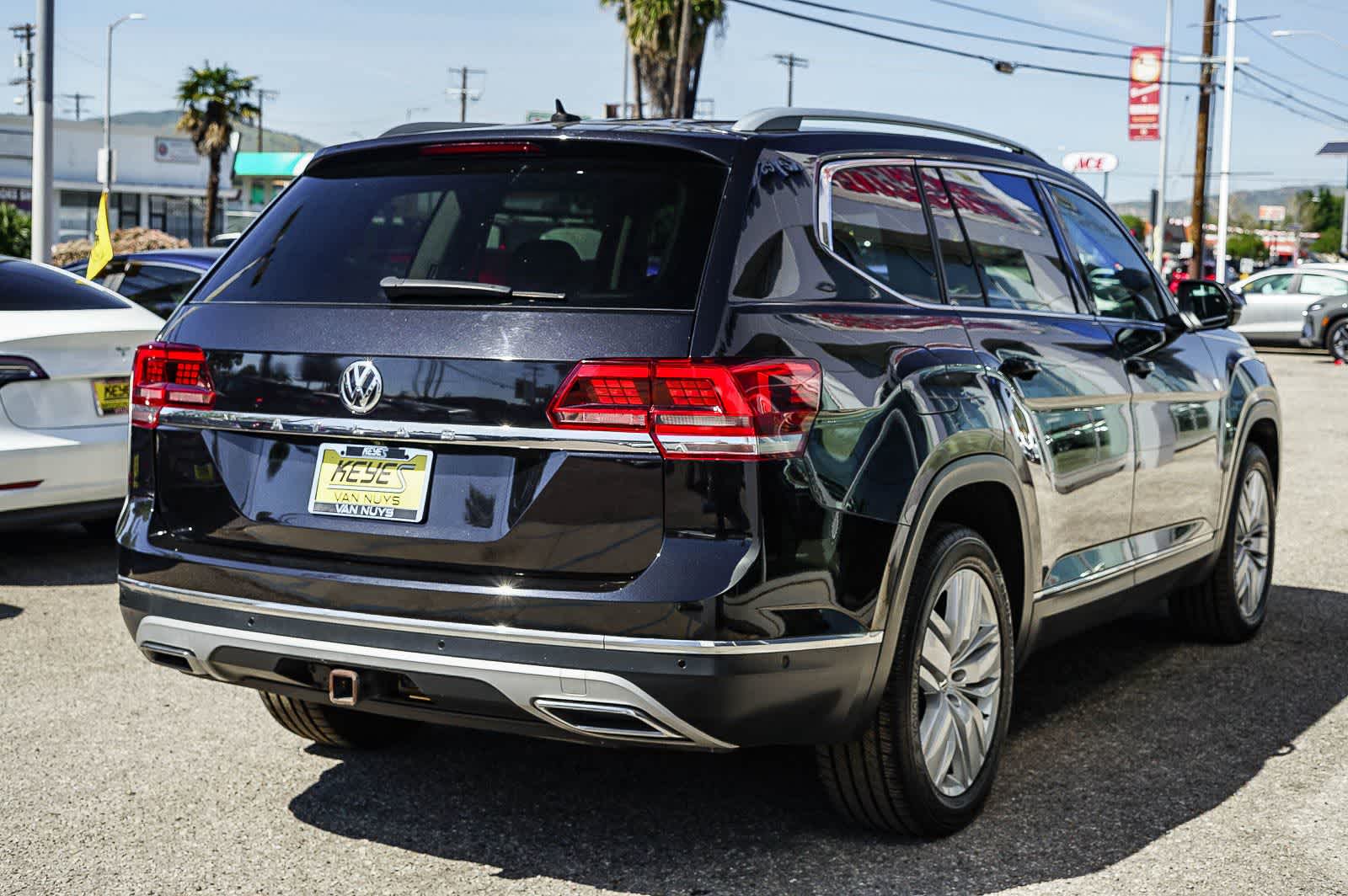 Thumbnail: 2018 Volkswagen Atlas - 4