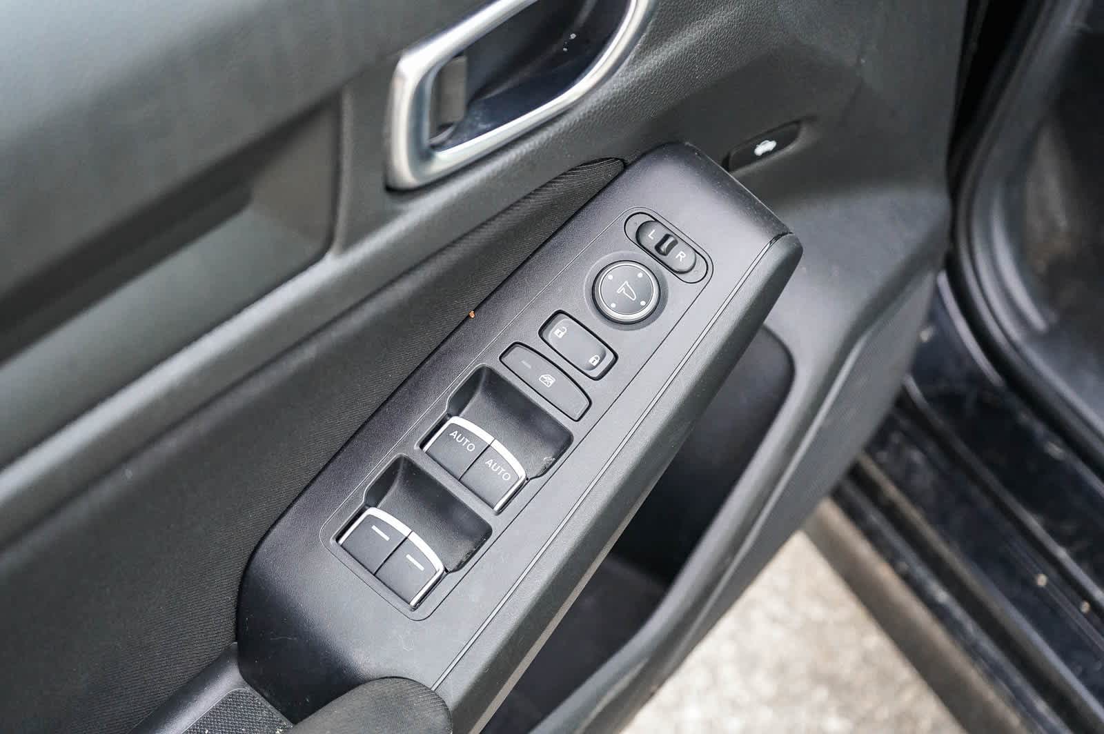 Thumbnail: 2022 Honda Civic - 19