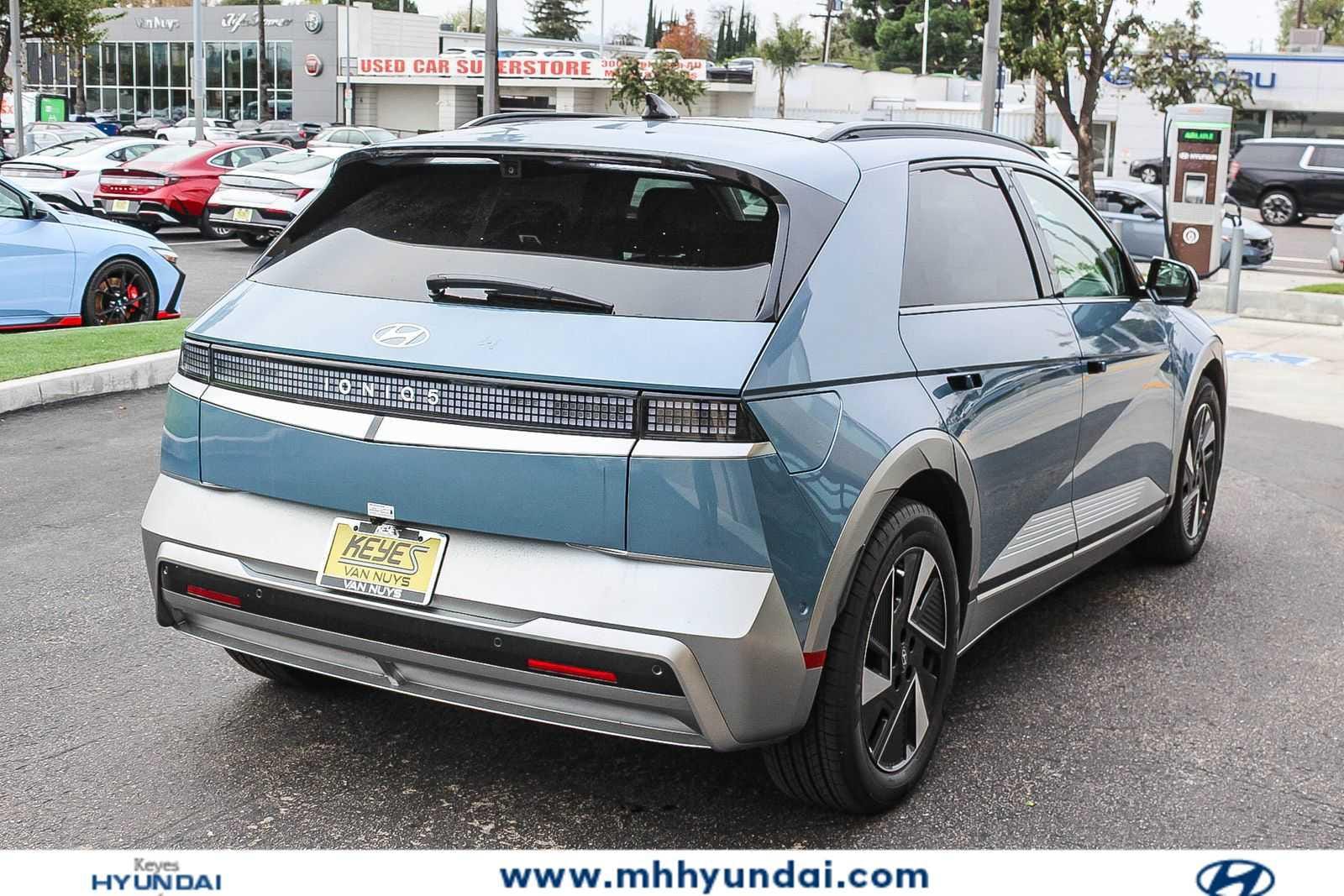 Thumbnail: 2026 Hyundai Ioniq 5 - 4