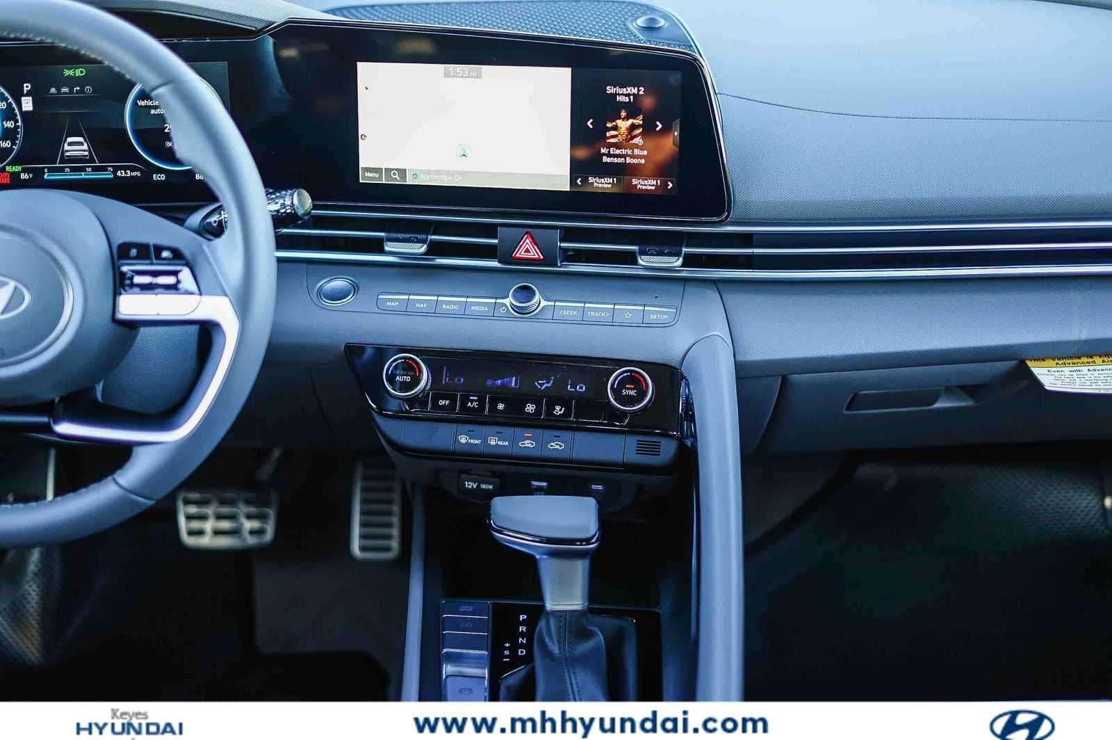 Thumbnail: 2026 Hyundai Elantra - 16