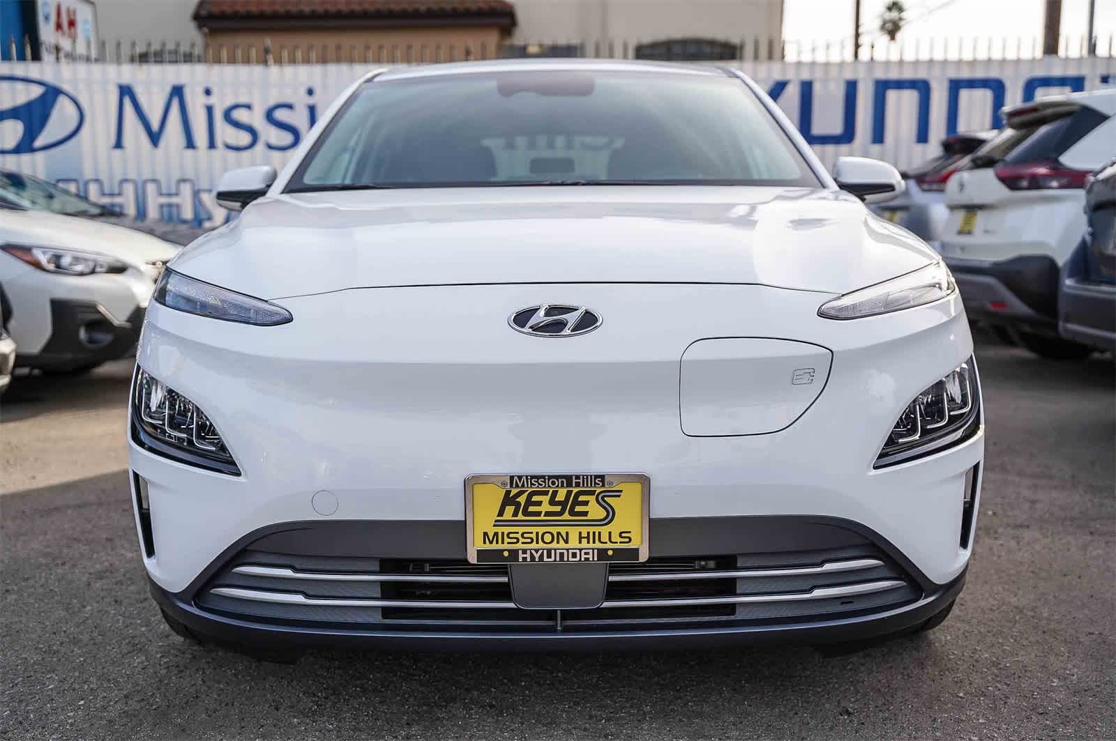 Certified 2022 Hyundai Kona EV Limited with VIN KM8K53AGXNU139068 for sale in Los Angeles, CA