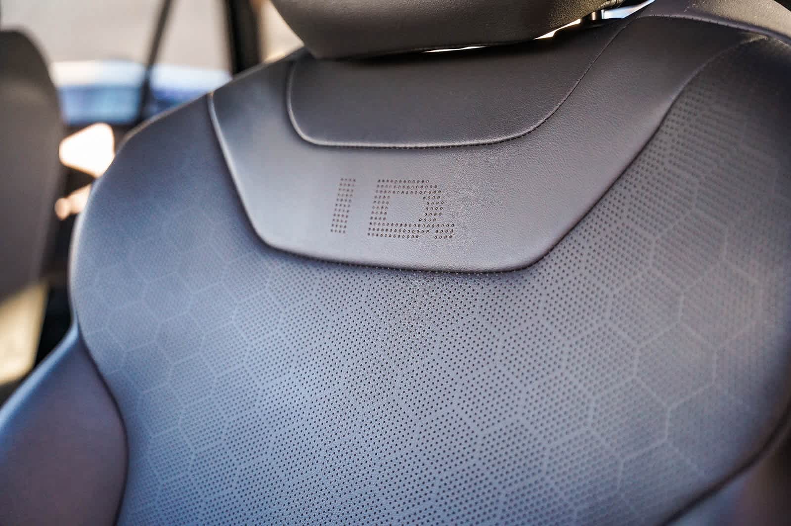 Thumbnail: 2023 Volkswagen ID.4 - 24