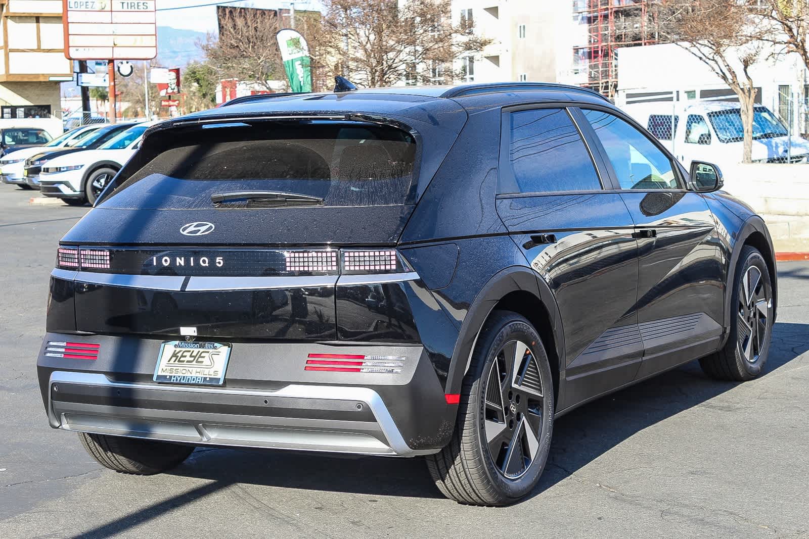 Thumbnail: 2025 Hyundai Ioniq 5 - 4