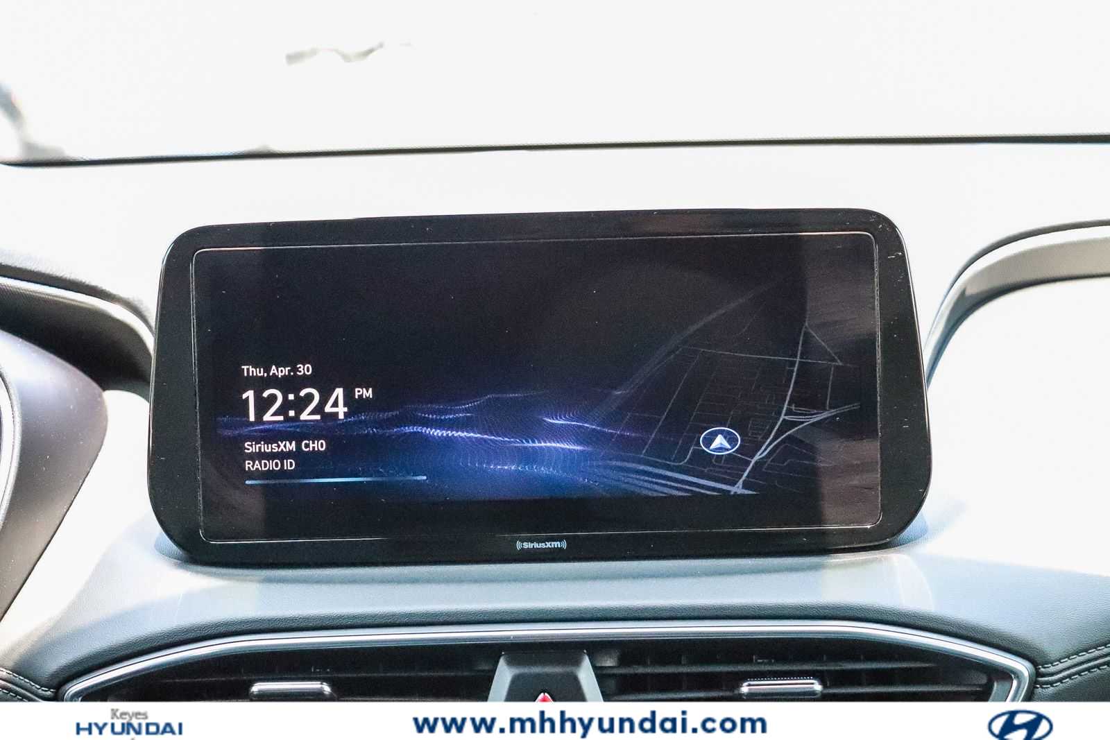 Thumbnail: 2023 Hyundai Santa Fe - 10
