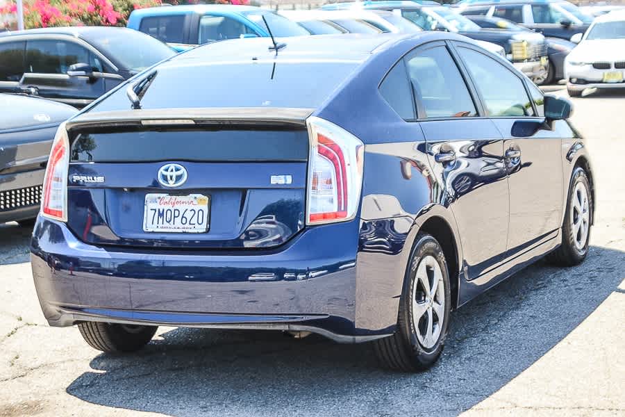 Thumbnail: 2012 Toyota Prius - 4