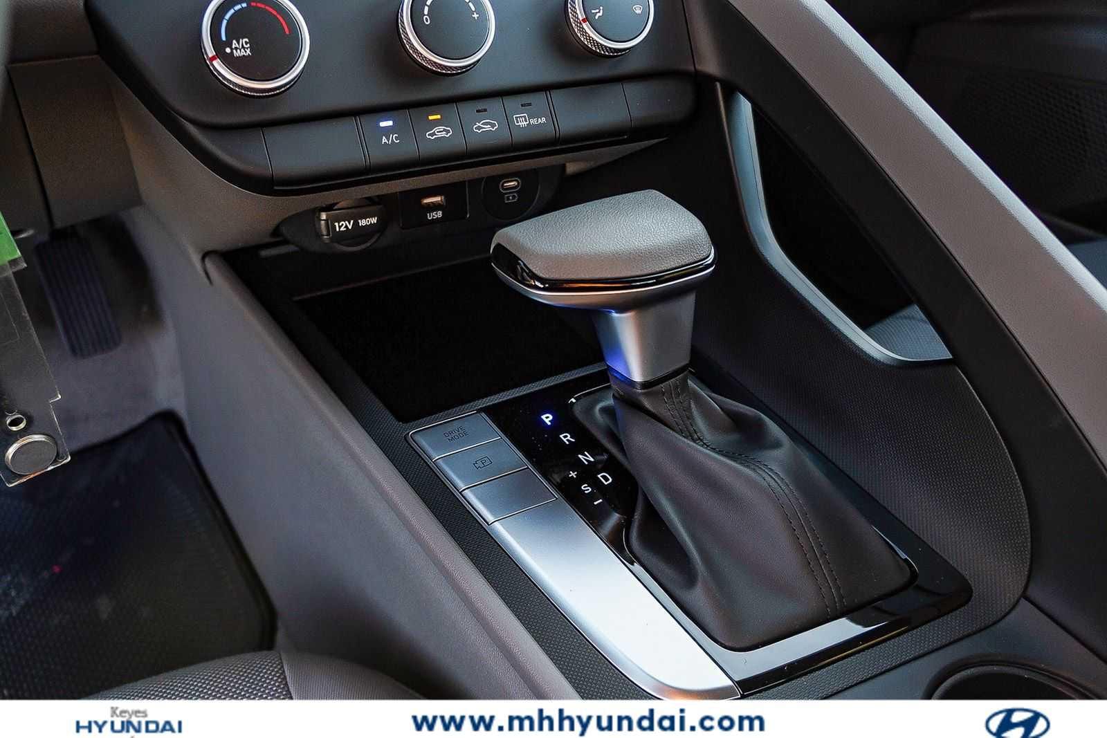 Thumbnail: 2026 Hyundai Elantra - 23