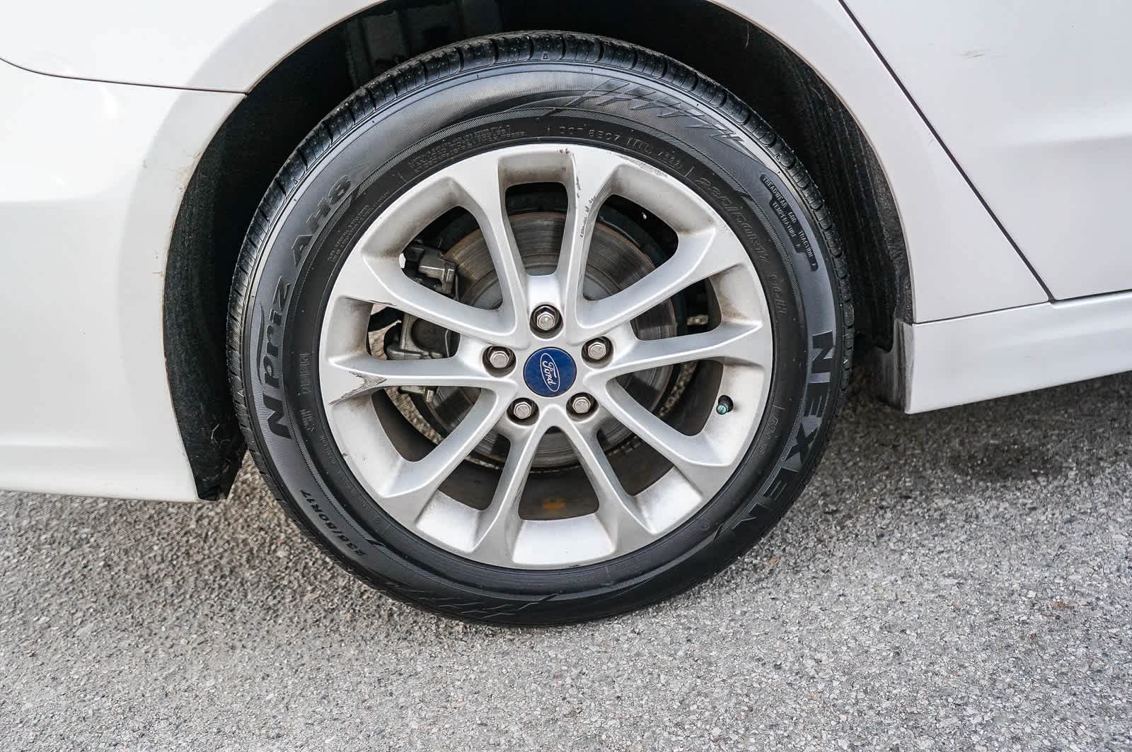 Thumbnail: 2020 Ford Fusion - 5