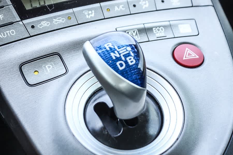 Thumbnail: 2012 Toyota Prius - 17