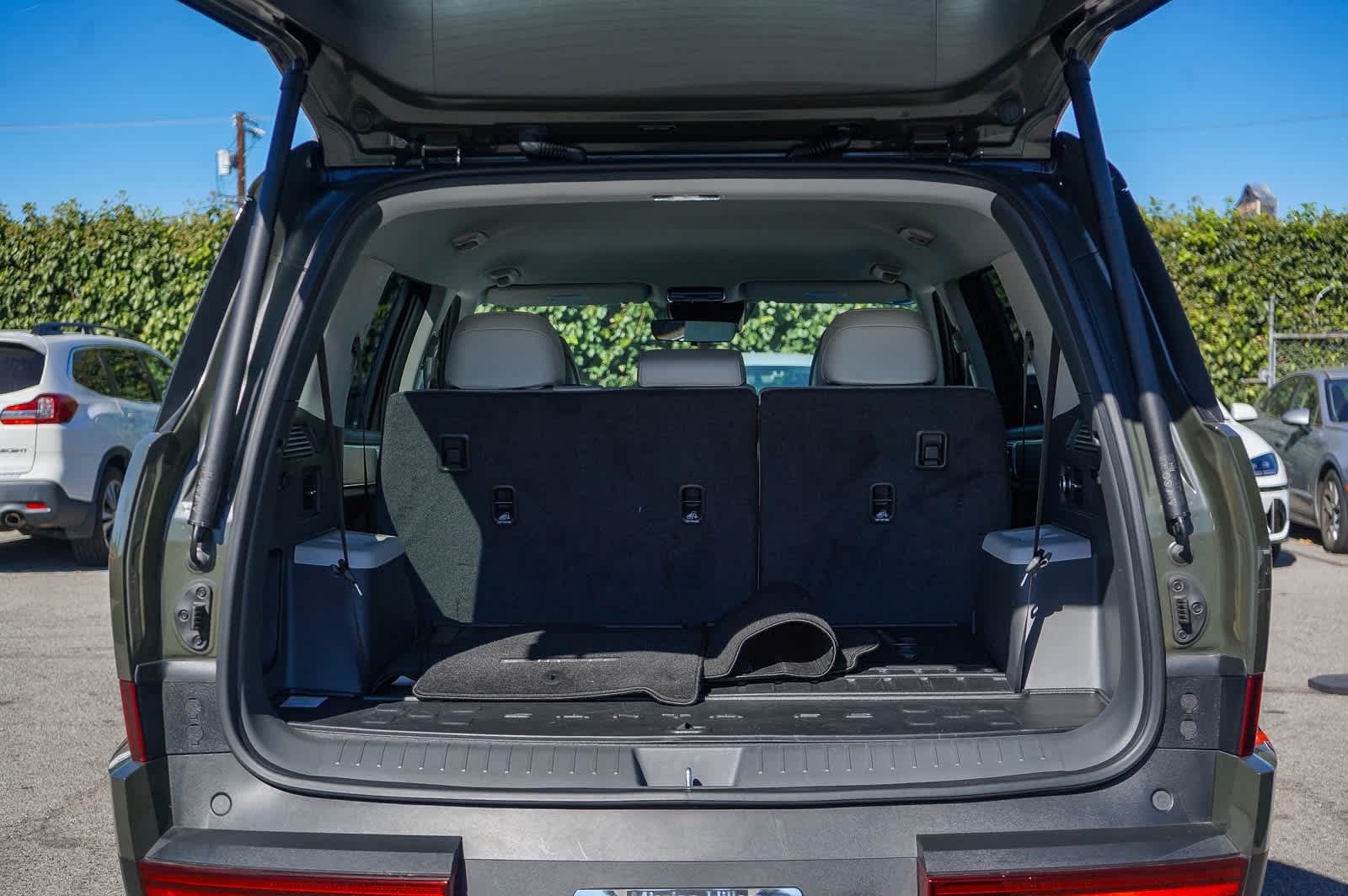 Thumbnail: 2025 Hyundai Santa Fe - 27