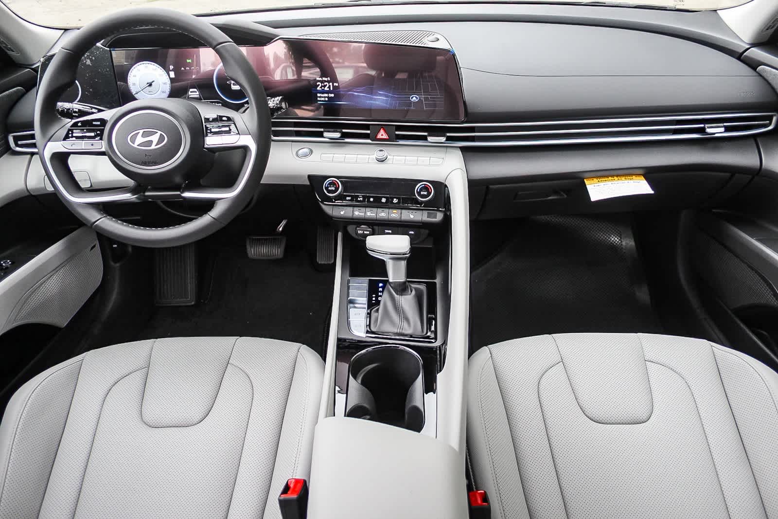 Thumbnail: 2025 Hyundai Elantra - 21