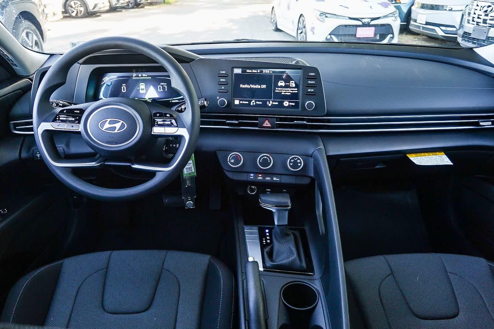 Thumbnail: 2026 Hyundai Elantra - 14