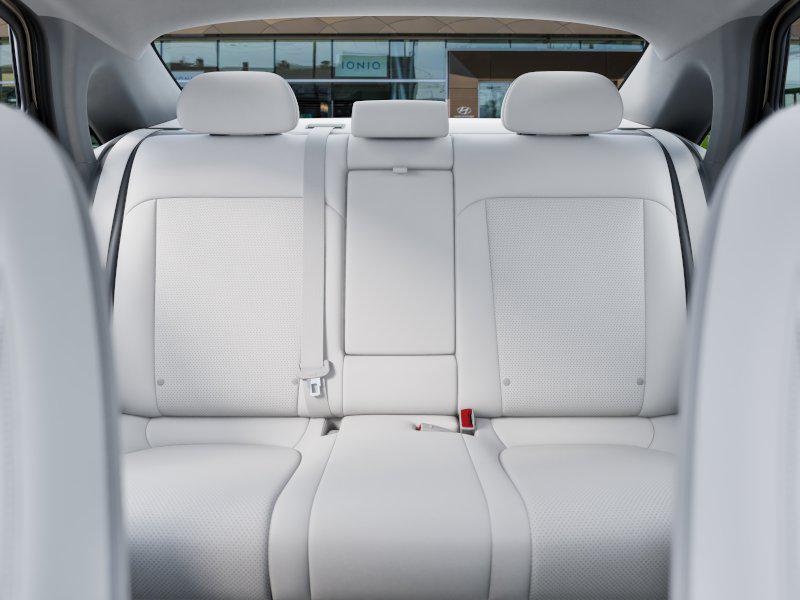 Thumbnail: 2025 Hyundai Ioniq 6 - 12