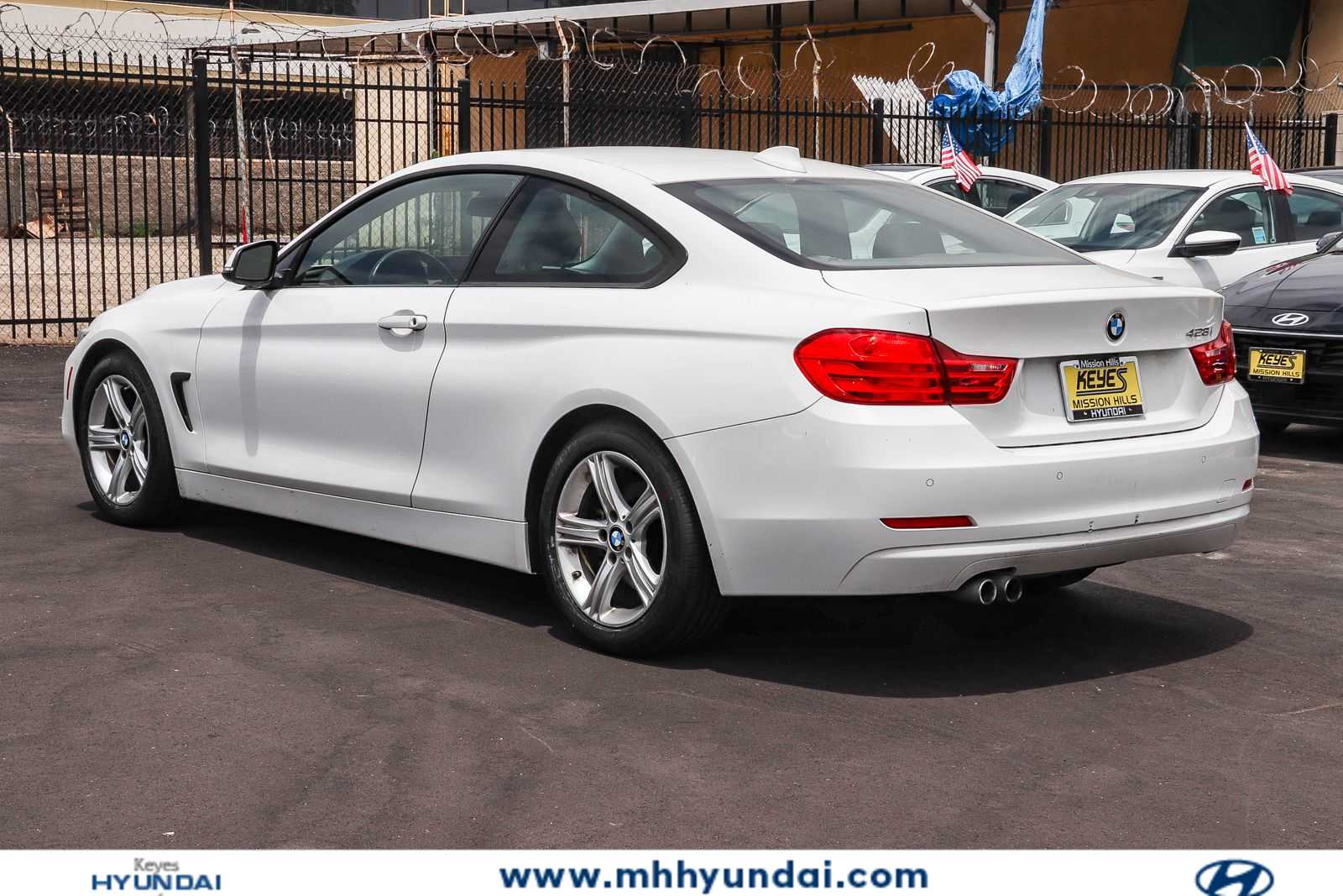 Thumbnail: 2015 BMW 4 Series - 2