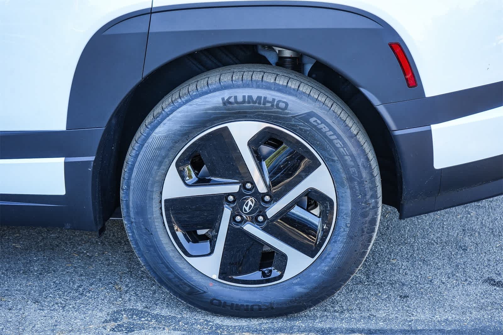 Thumbnail: 2026 Hyundai Ioniq - 14