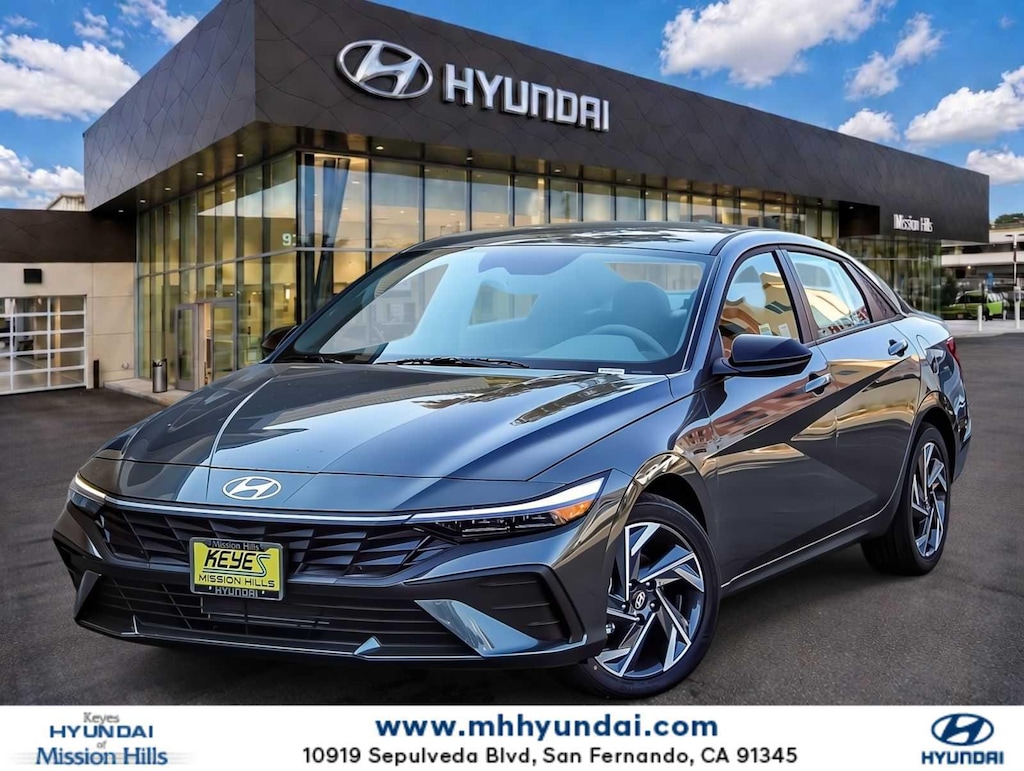 New 2025 Hyundai Elantra SEL Sport Sedan