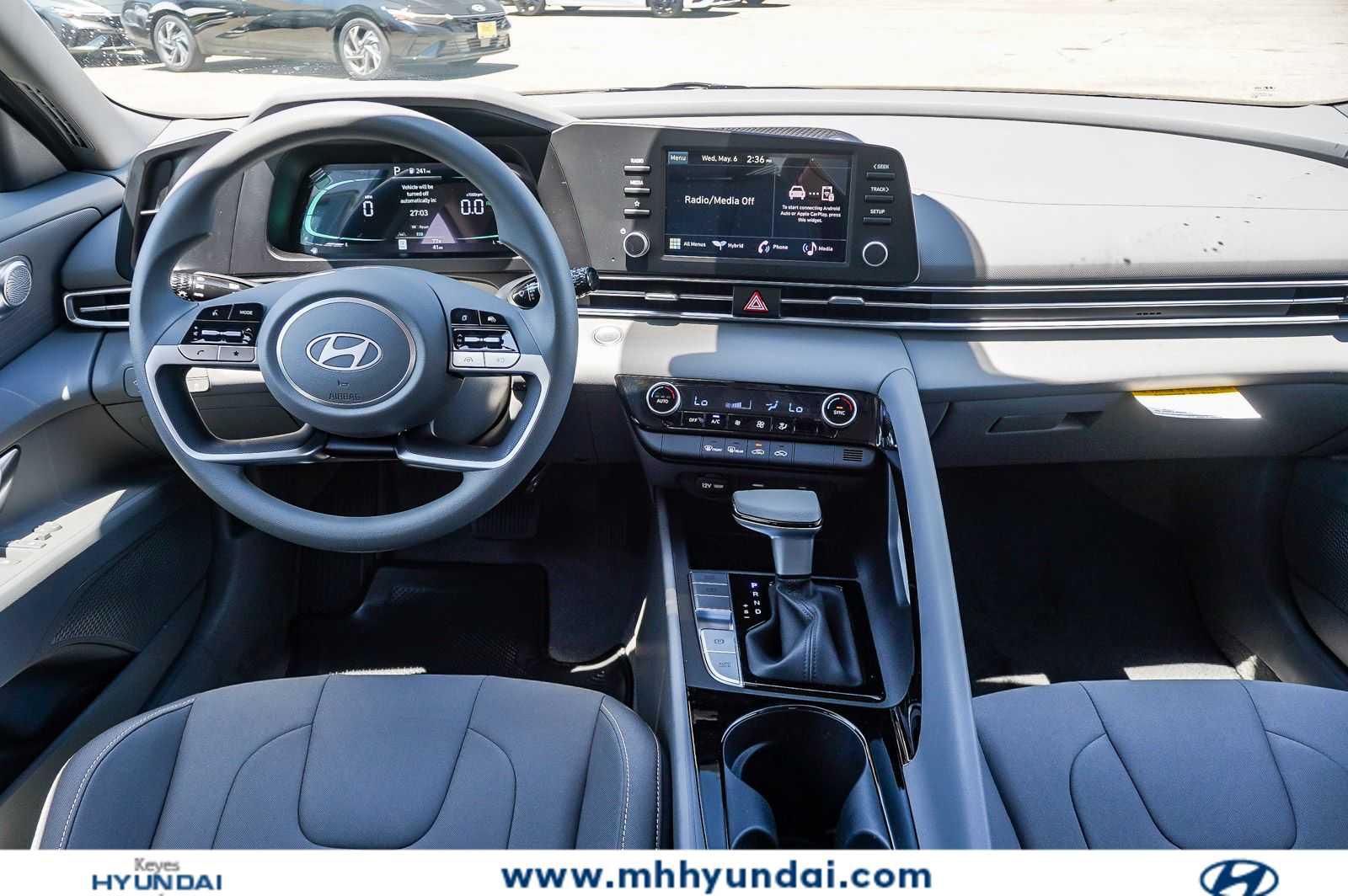 Thumbnail: 2026 Hyundai Elantra - 14