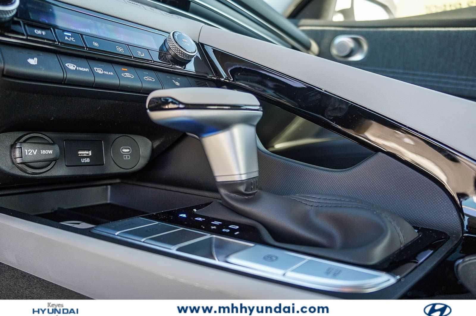 Thumbnail: 2026 Hyundai Elantra - 28