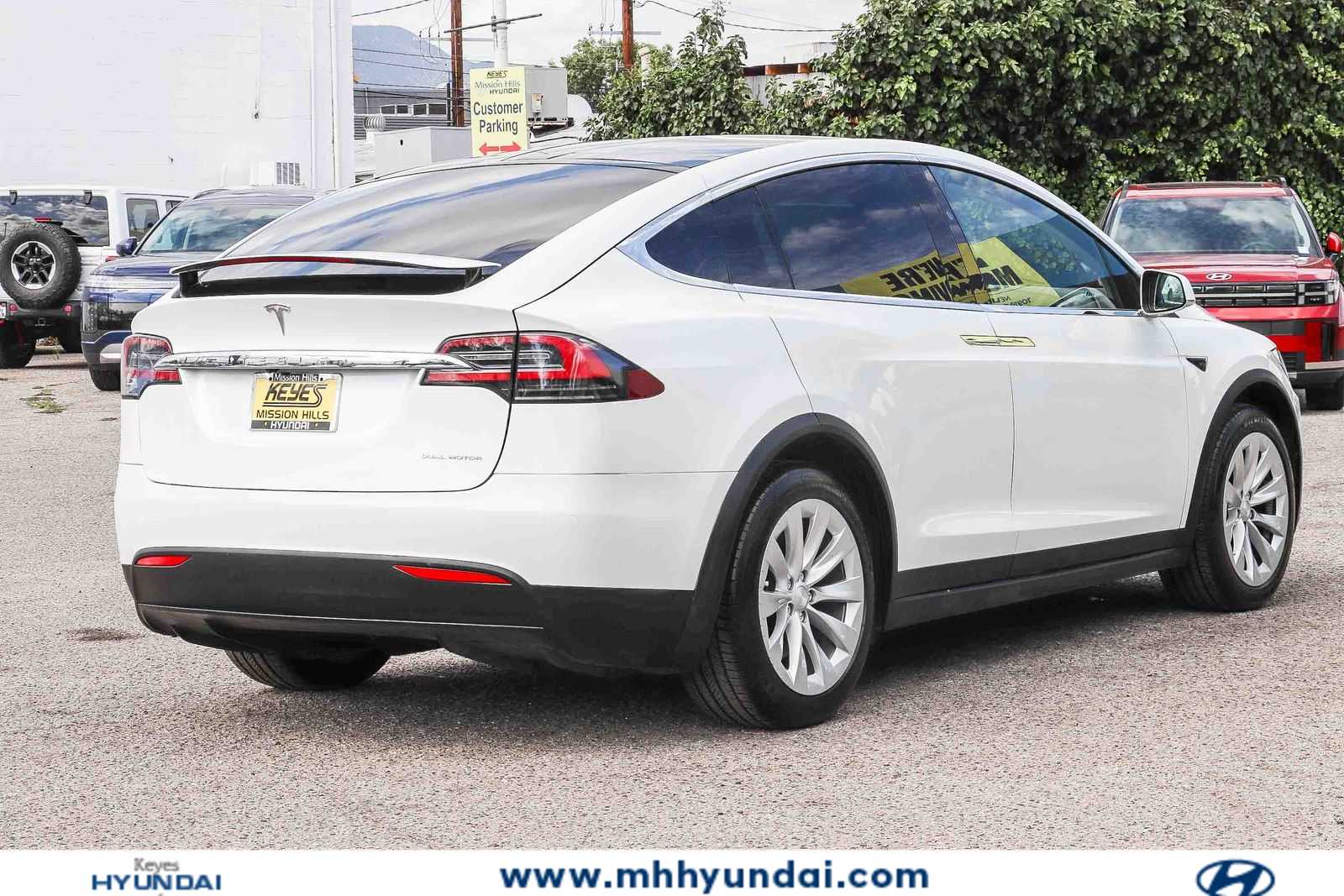 Thumbnail: 2019 Tesla Model X - 4