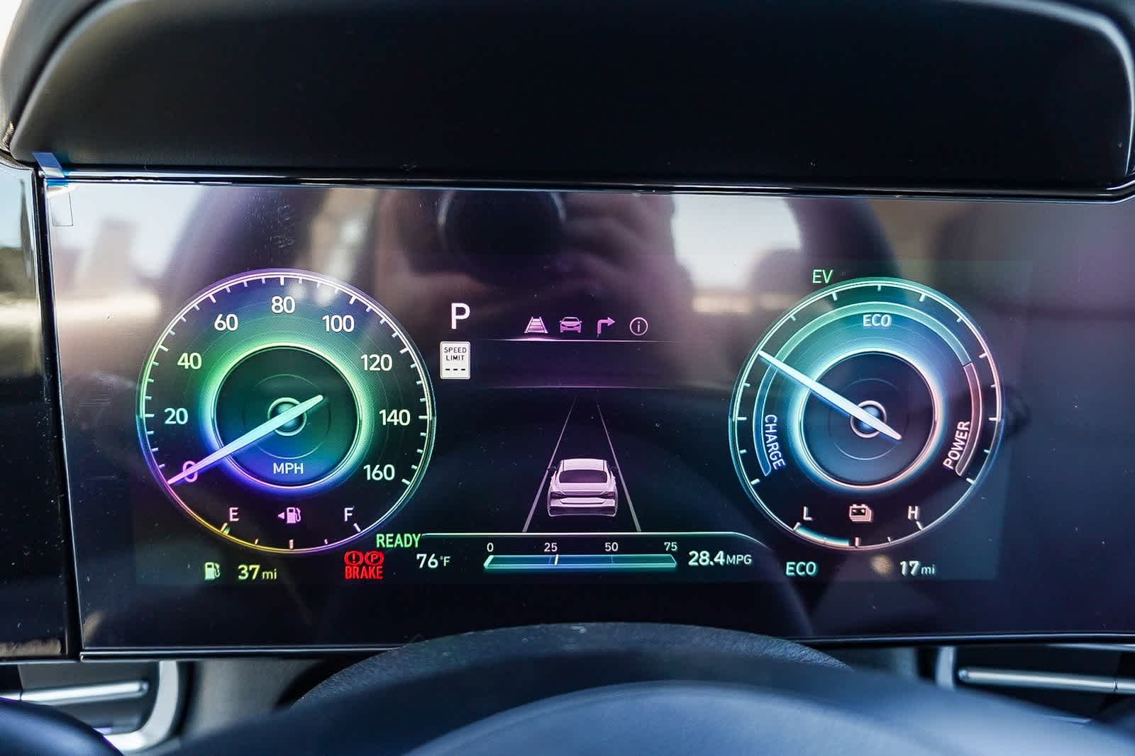 Thumbnail: 2025 Hyundai Elantra - 28