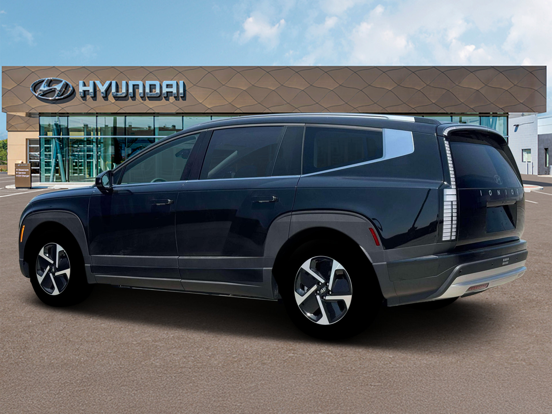 Thumbnail: 2026 Hyundai Ioniq - 4