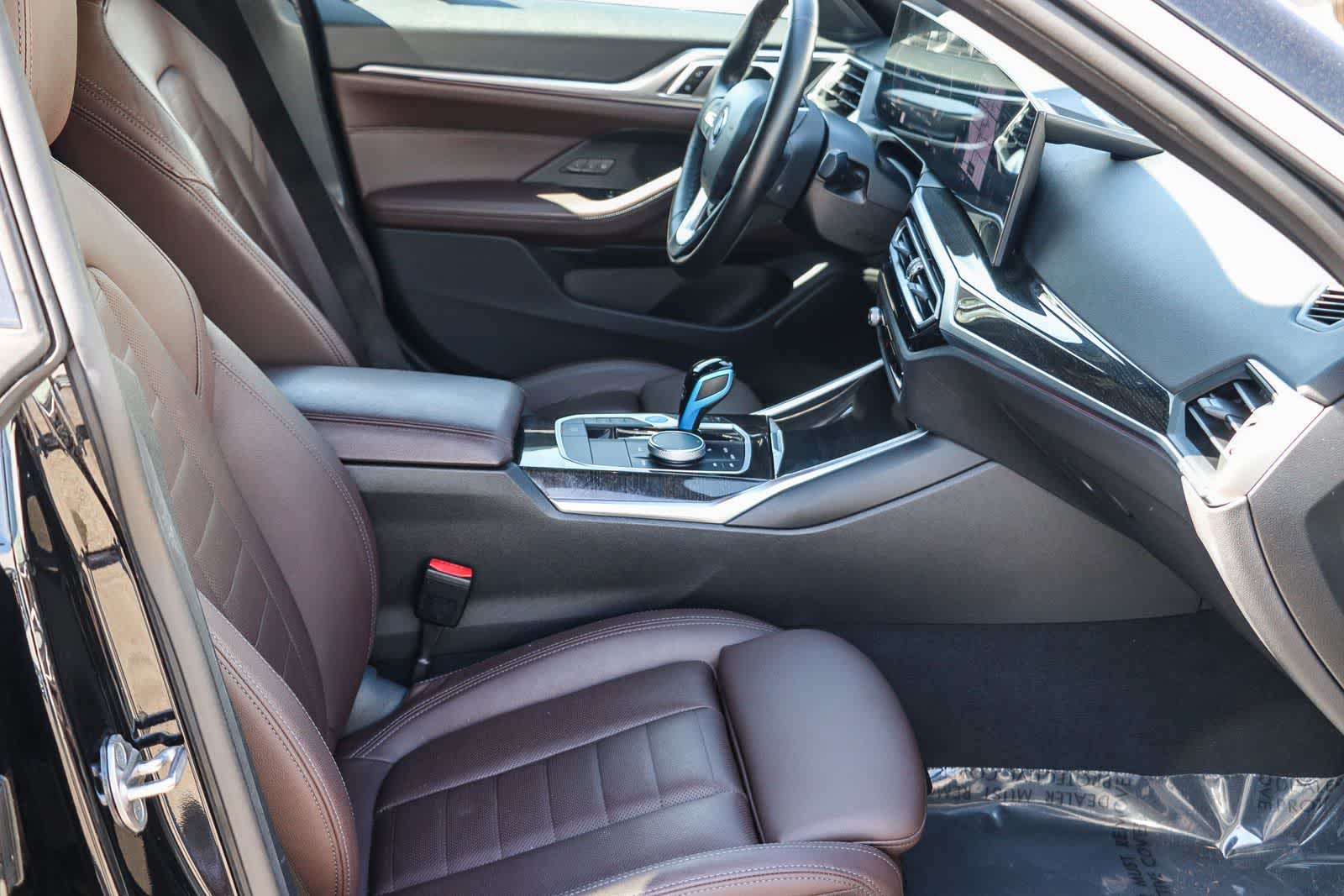 Thumbnail: 2023 BMW i4 - 16