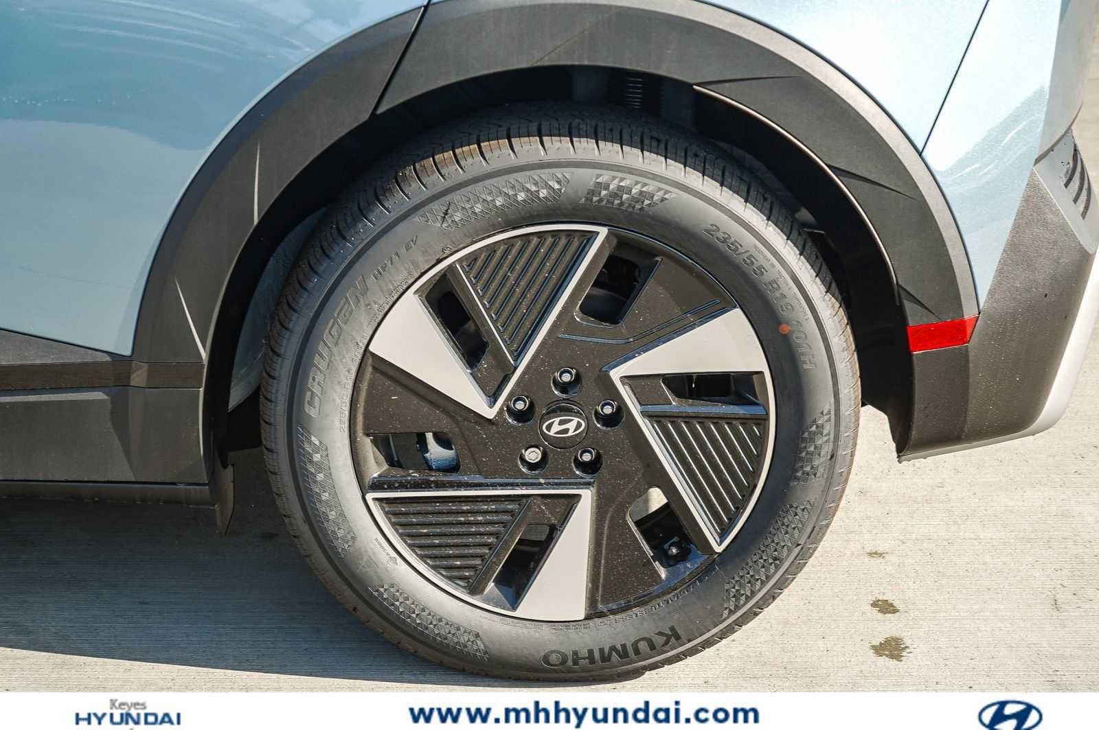 Thumbnail: 2026 Hyundai Ioniq 5 - 11