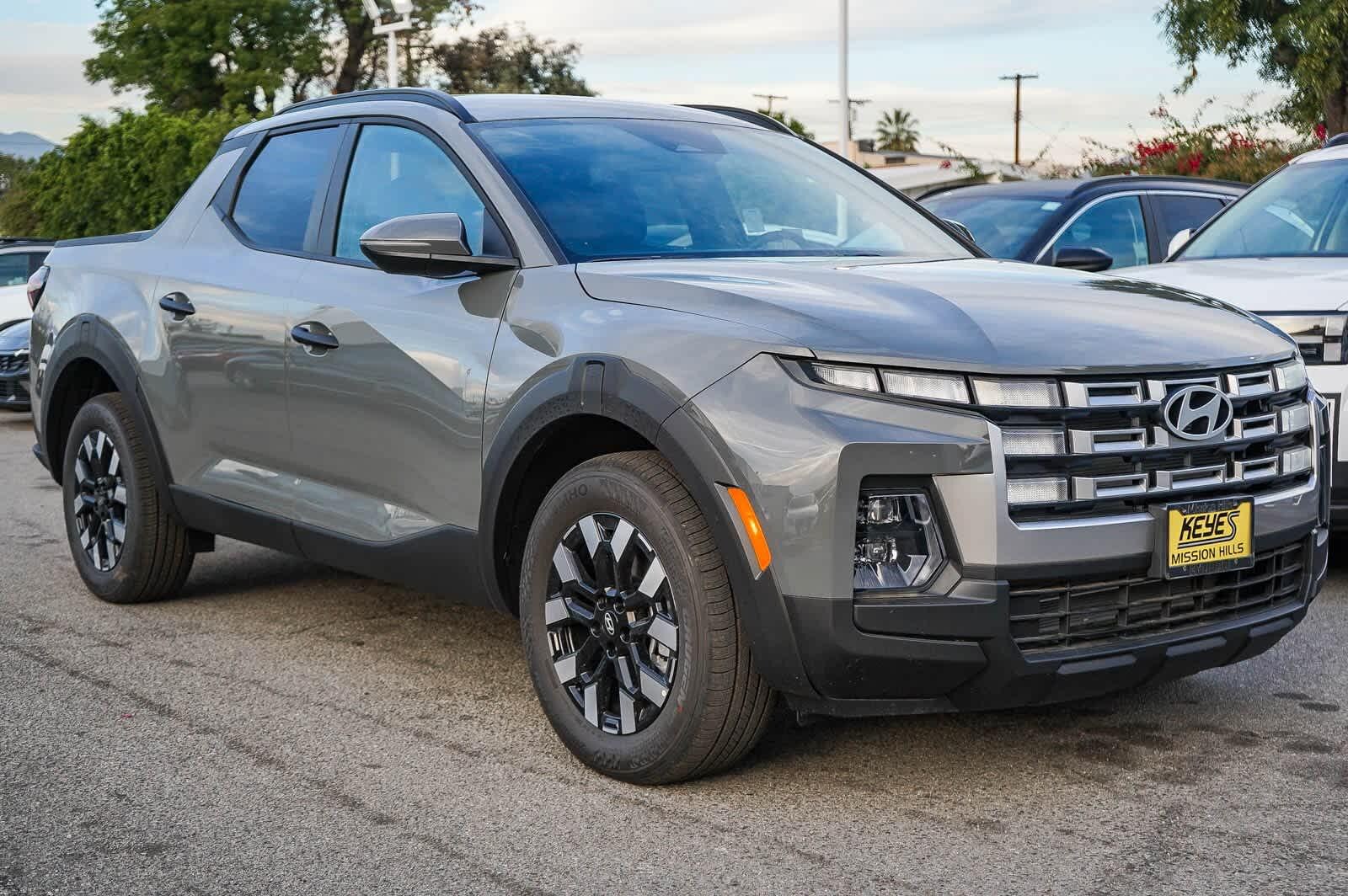 Thumbnail: 2026 Hyundai Santa Cruz - 3