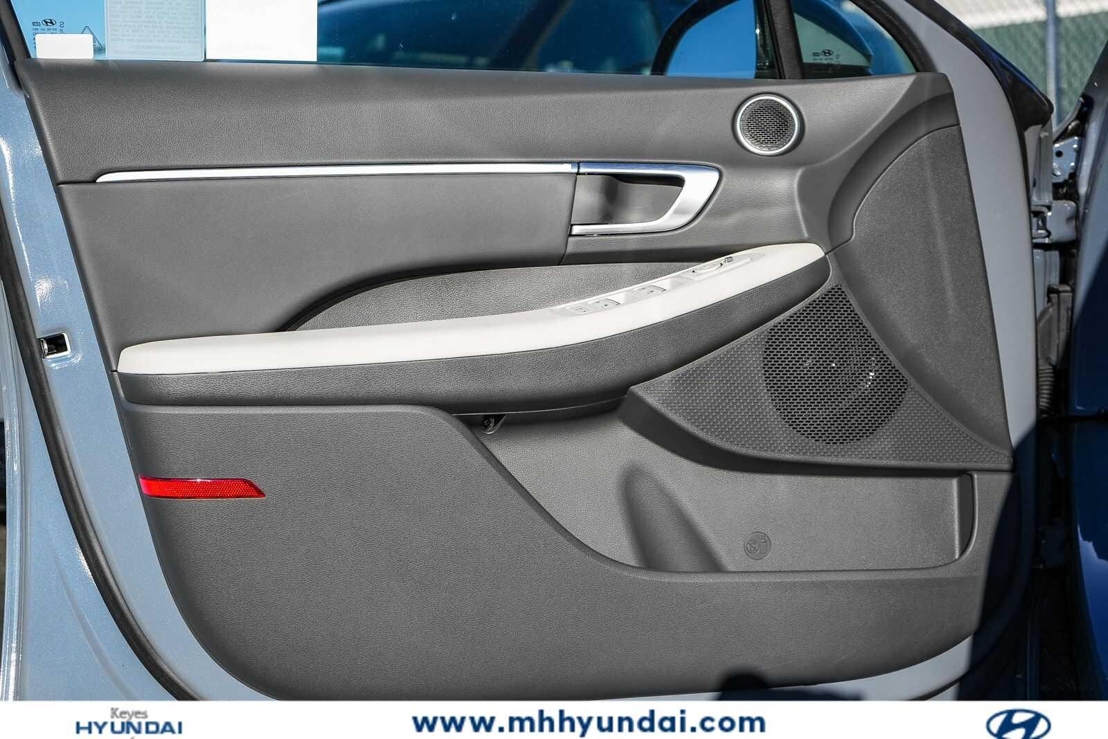 Thumbnail: 2025 Hyundai Sonata - 22