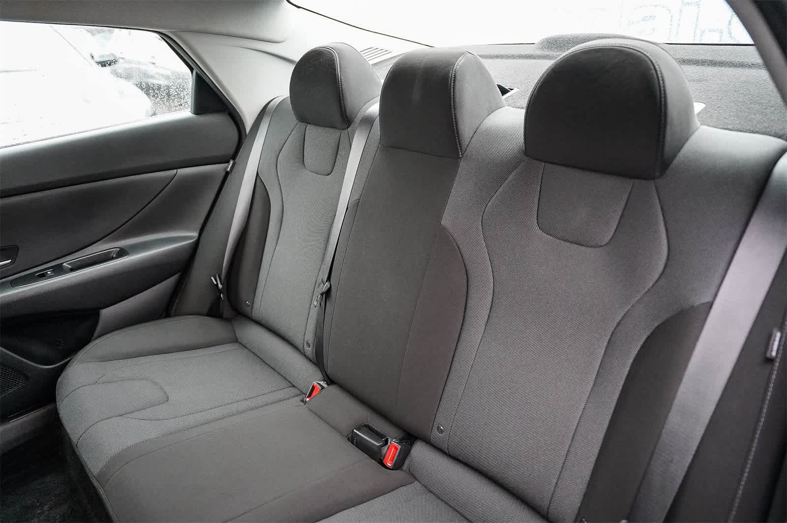 Thumbnail: 2025 Hyundai Elantra - 18