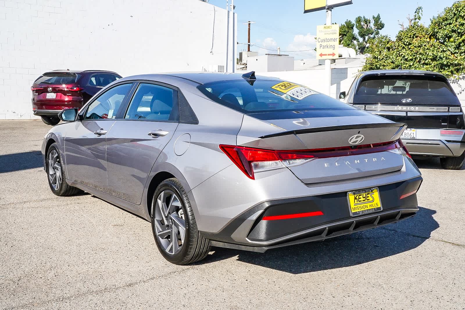 Thumbnail: 2025 Hyundai Elantra - 6