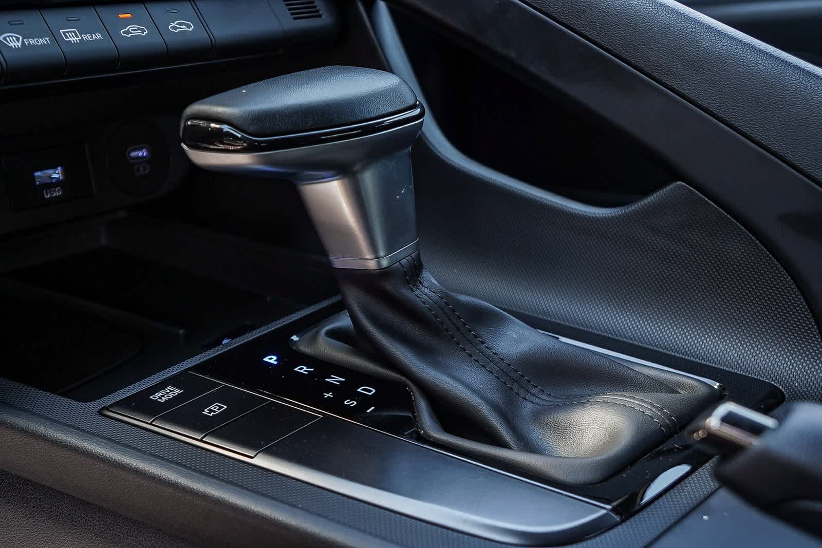 Thumbnail: 2025 Hyundai Elantra - 15