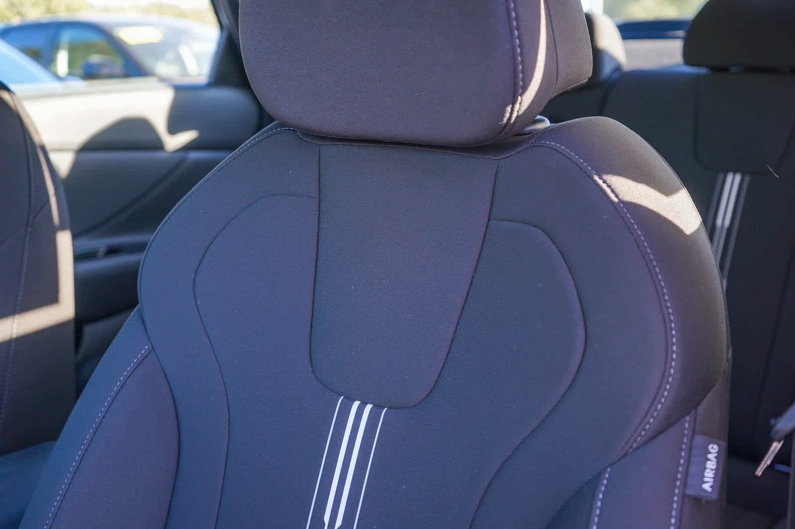 Thumbnail: 2026 Hyundai Elantra - 28