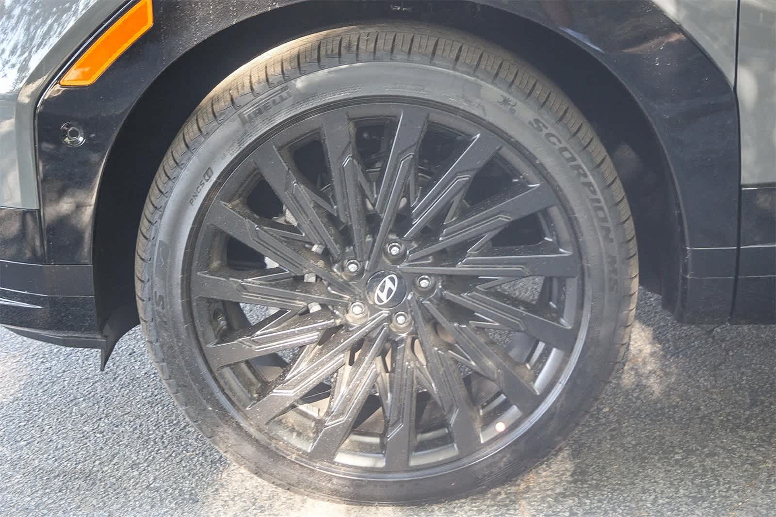 Thumbnail: 2025 Hyundai Santa Fe - 9