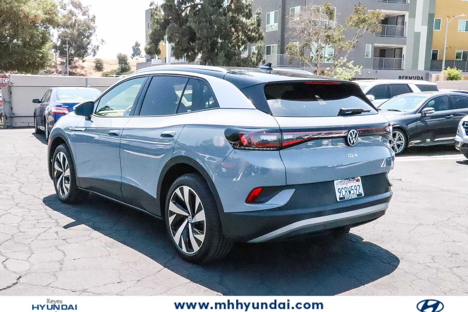 Thumbnail: 2022 Volkswagen ID.4 - 2
