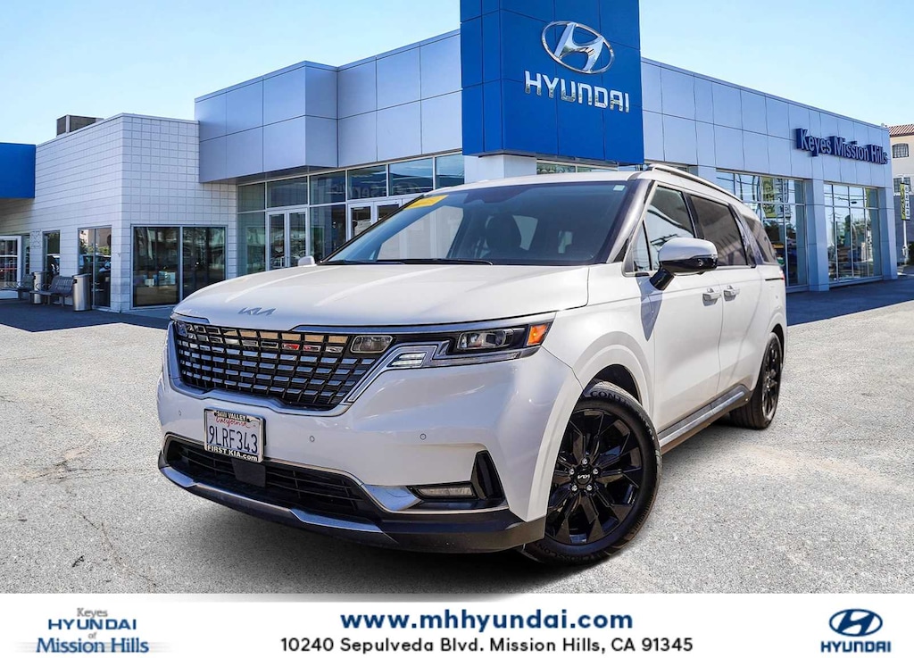 Used 2024 Kia Carnival SX Prestige MPV