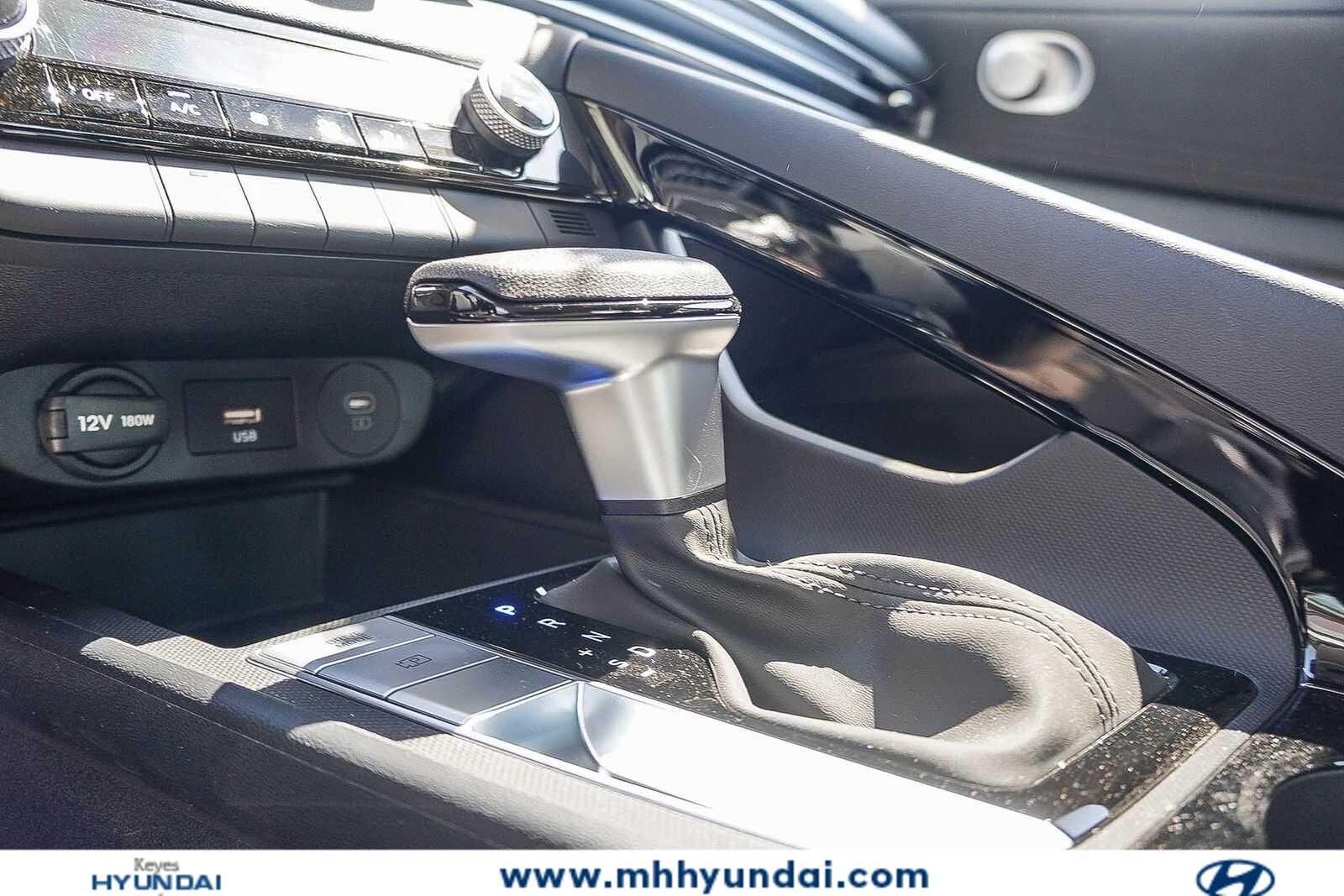 Thumbnail: 2026 Hyundai Elantra - 26