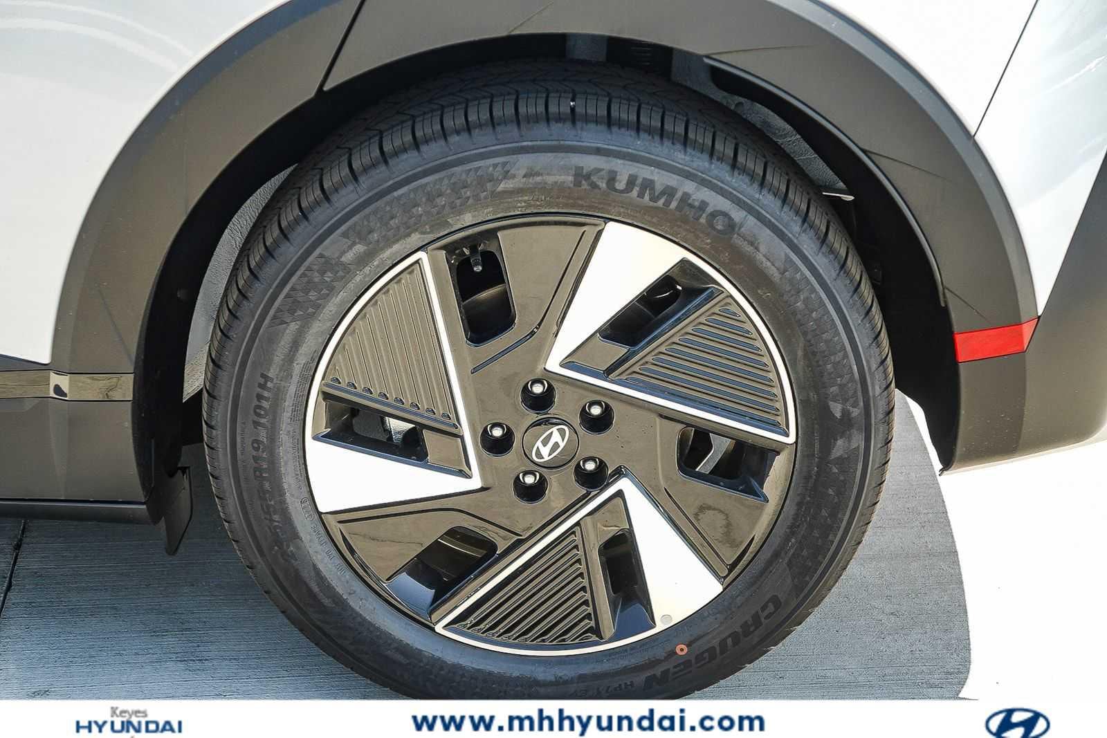 Thumbnail: 2026 Hyundai Ioniq 5 - 11