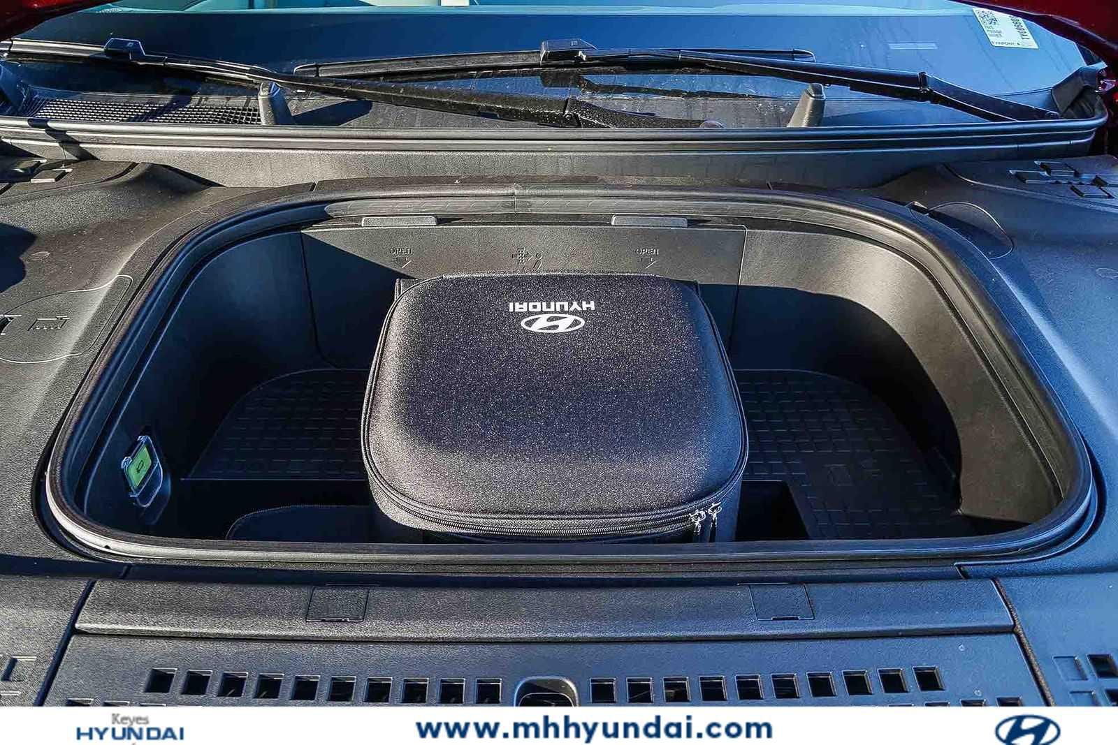 Thumbnail: 2026 Hyundai Ioniq - 12