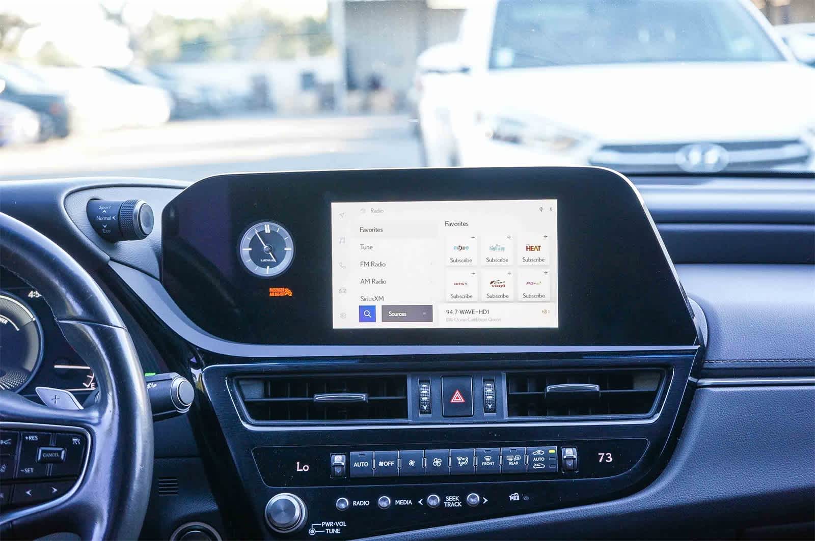 Thumbnail: 2023 Lexus ES - 13