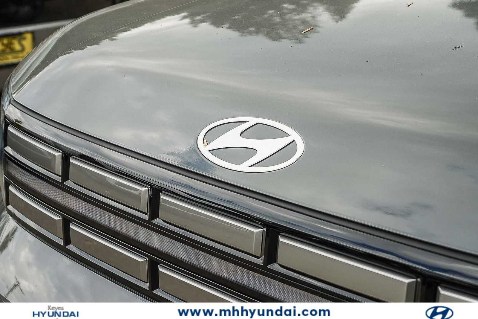 Thumbnail: 2026 Hyundai Santa Fe - 9