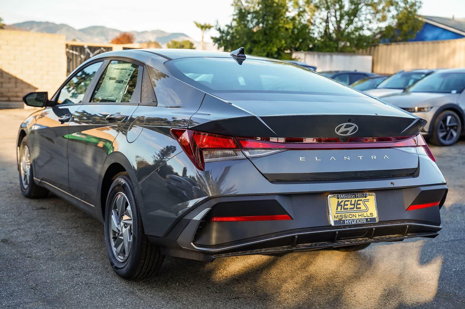 Thumbnail: 2026 Hyundai Elantra - 8