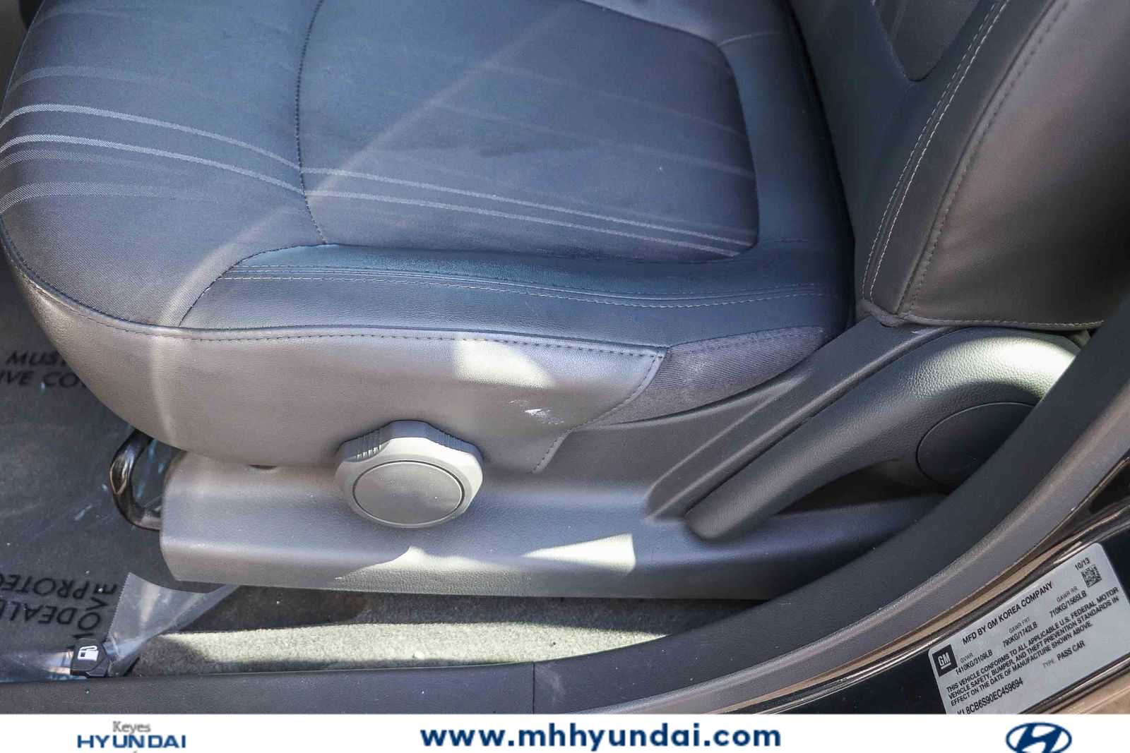 Thumbnail: 2014 Chevrolet Spark - 20