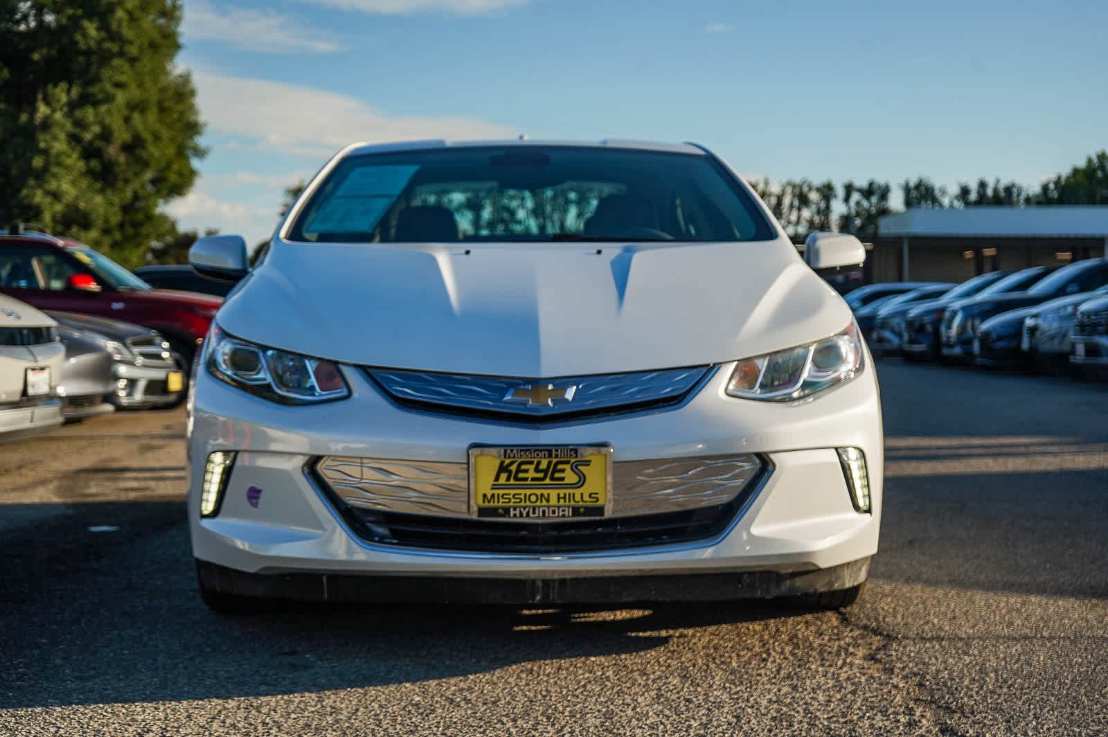 Thumbnail: 2019 Chevrolet Volt - 2