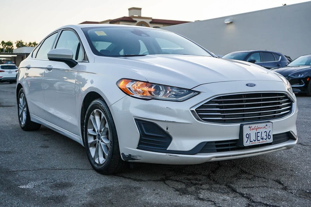 Used 2020 Ford Fusion SE Sedan