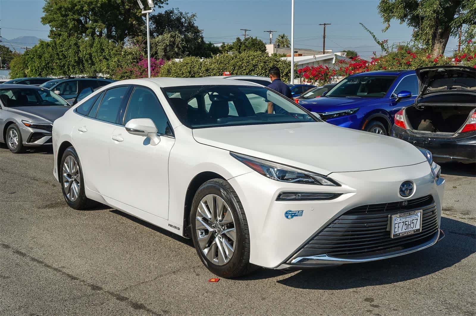 Thumbnail: 2021 Toyota Mirai - 3