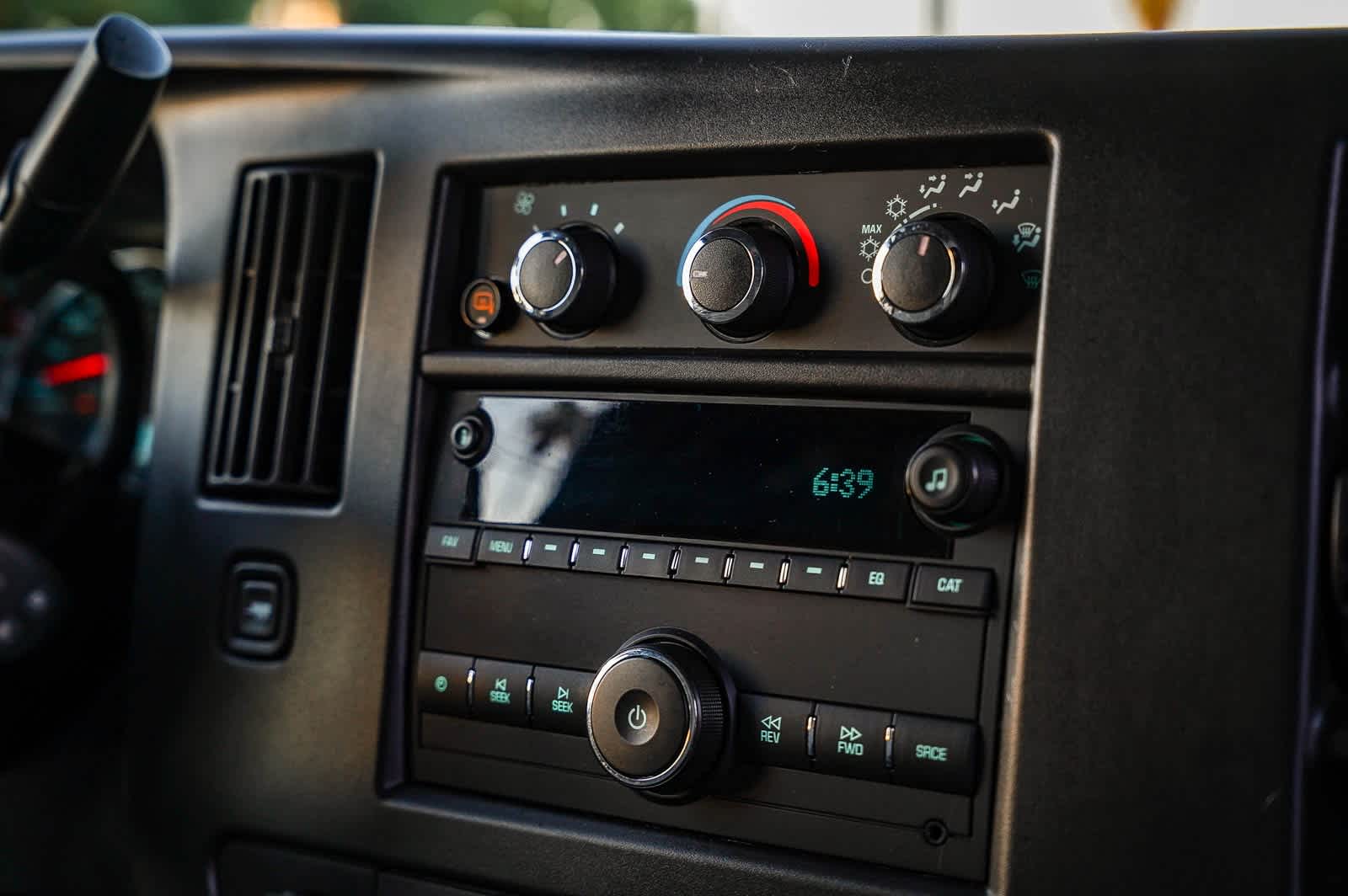 Thumbnail: 2022 GMC Savana - 14