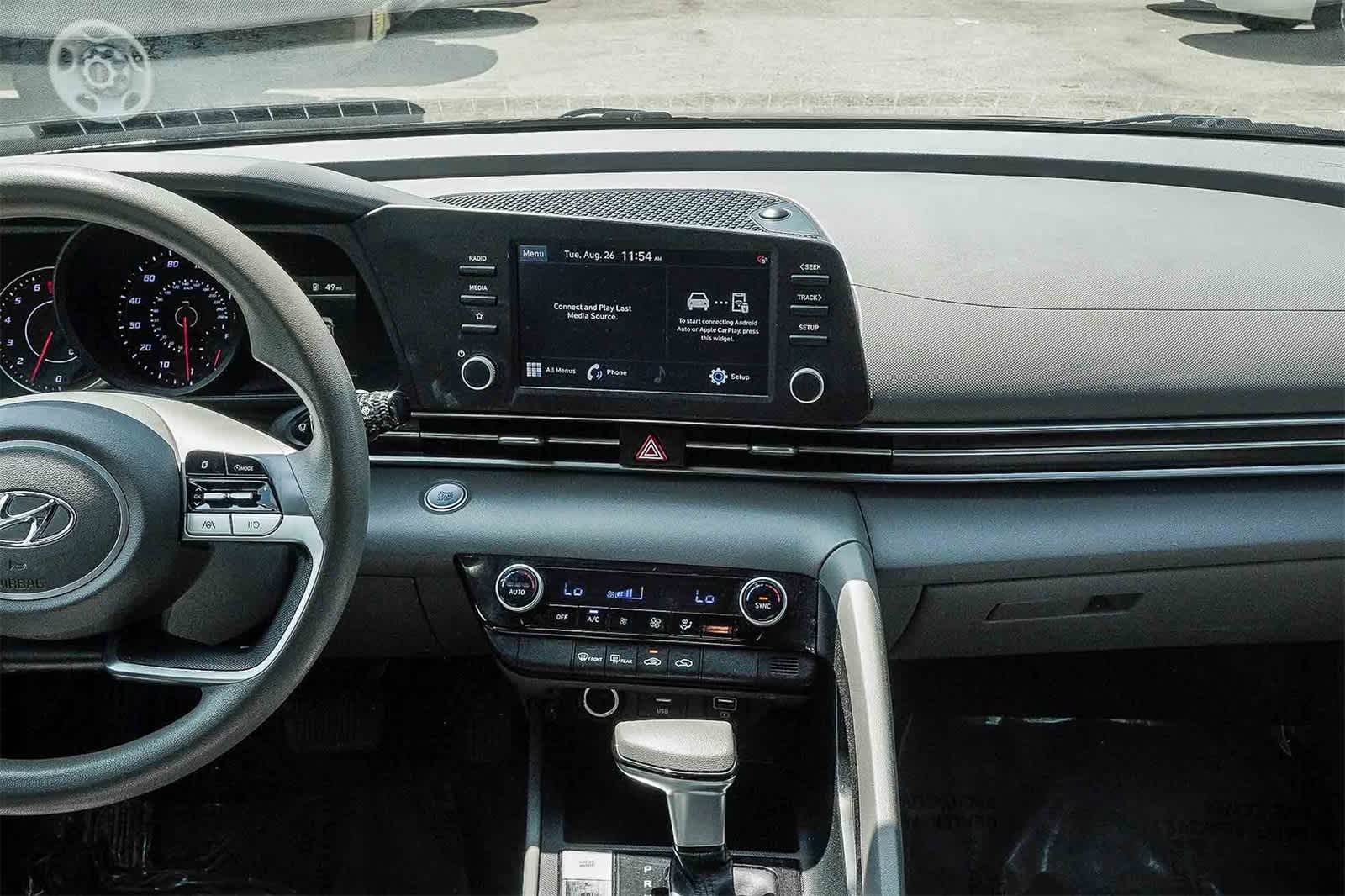 Thumbnail: 2022 Hyundai Elantra - 12