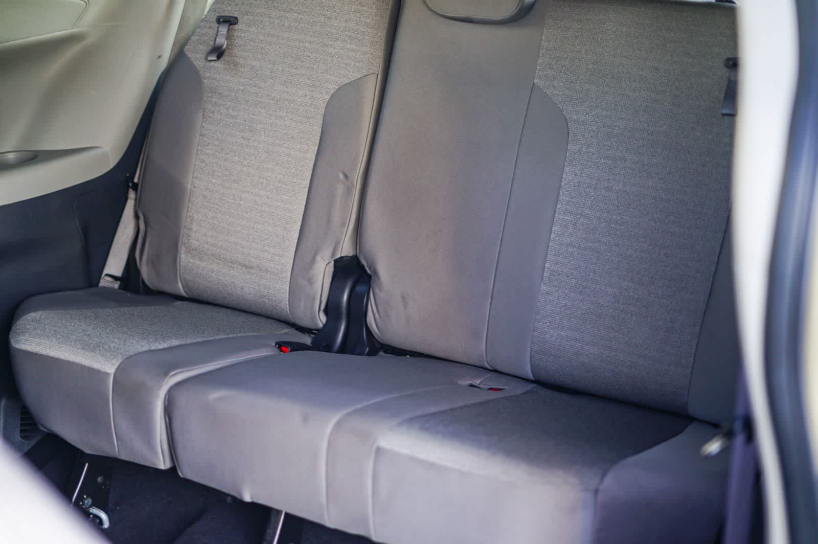 Thumbnail: 2024 Toyota Sienna - 18