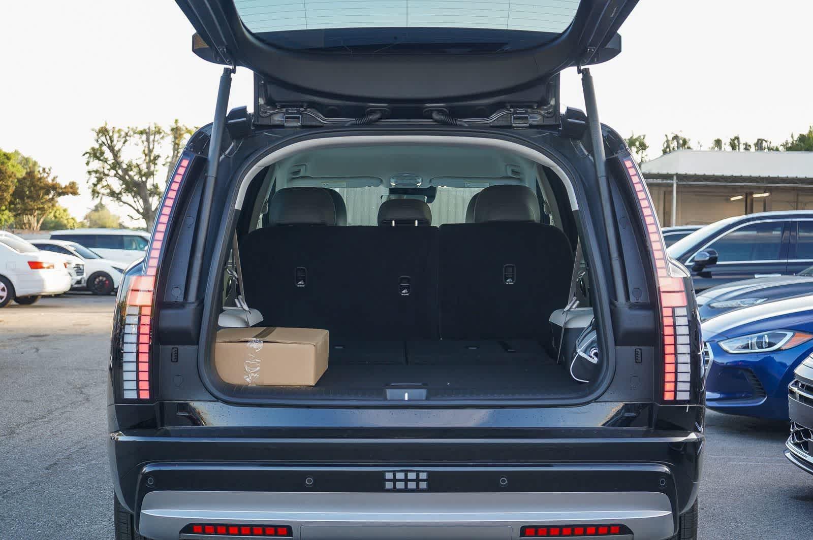 Thumbnail: 2026 Hyundai Ioniq - 12